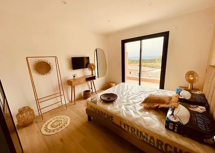 Casa Damicella Bord De Avec Piscine * Palasca (Corsica)