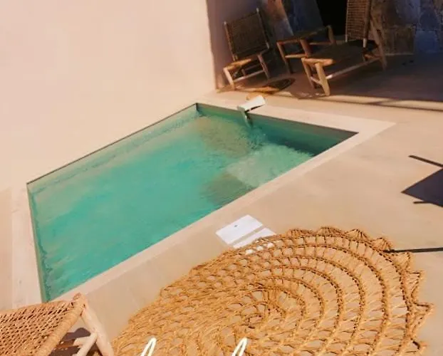 Casa Damicella Bord De Avec Piscine 빌라