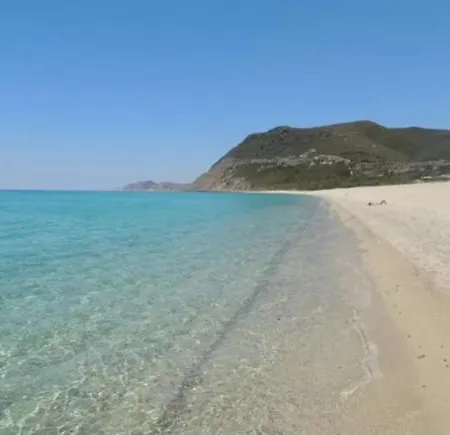 Casa Damicella Bord De Avec Piscine