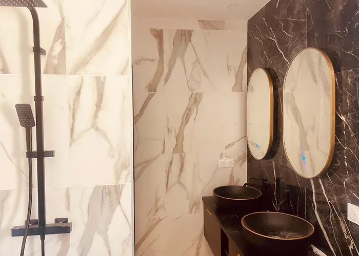 Vila Casa Damicella Bord De Avec Piscine Palasca (Corsica)