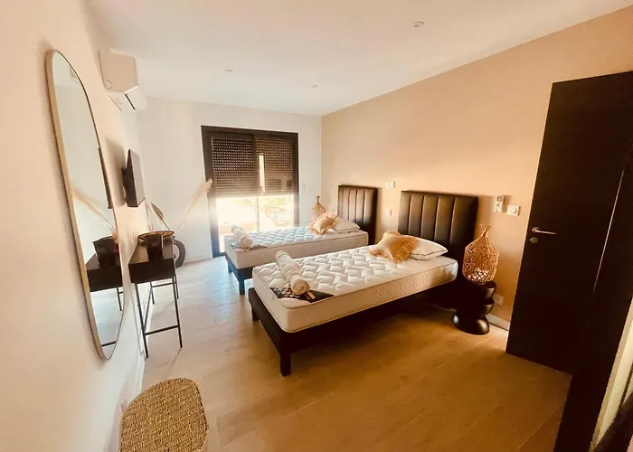 Casa Damicella Bord De Avec Piscine Palasca (Corsica)