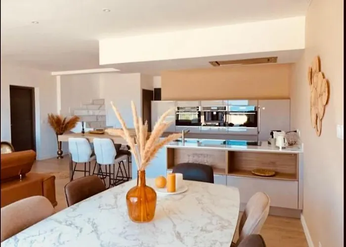 Casa Damicella Bord De Avec Piscine * Palasca (Corsica)